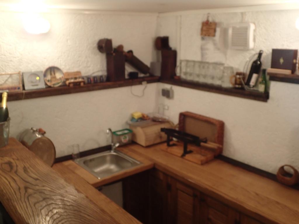 Holiday Home Dora زابوك الغرفة الصورة