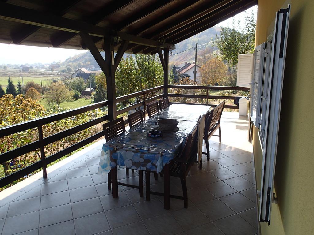 Holiday Home Dora زابوك الغرفة الصورة