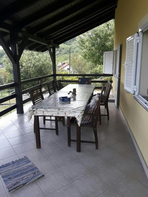 Holiday Home Dora زابوك المظهر الخارجي الصورة