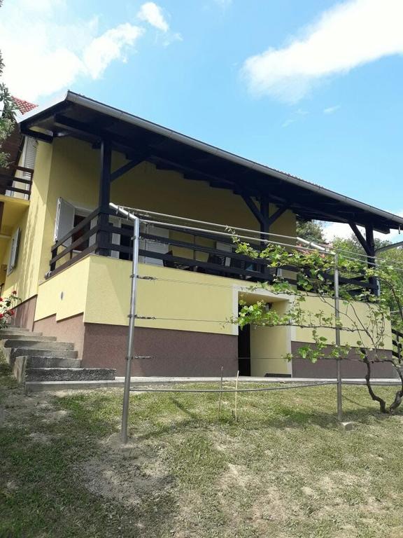 Holiday Home Dora زابوك المظهر الخارجي الصورة